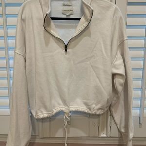 American Eagle Cropped Pullover